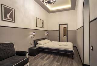Апартаменты DayFlat Apartments Khreschatyk Киев Апартаменты - Богдана Хмельницкого 10-2