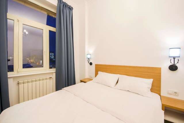 Апартаменты DayFlat Apartments Khreschatyk Киев-16
