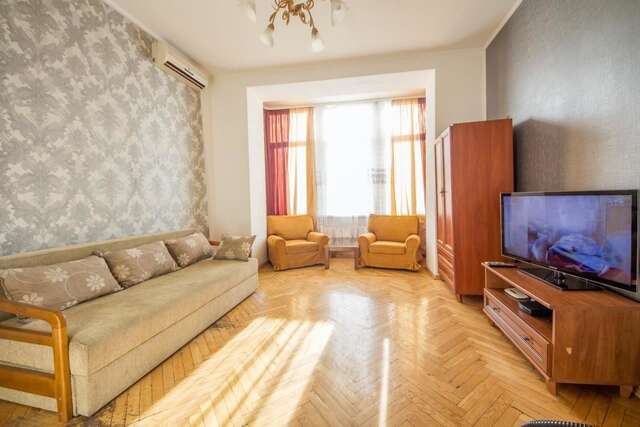 Апартаменты DayFlat Apartments Khreschatyk Киев-30